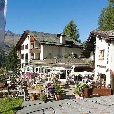 Hotel B&B Susom Surlej Silvaplana Bagian luar foto